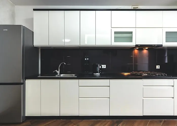 Cozy Apartment On Belvedere